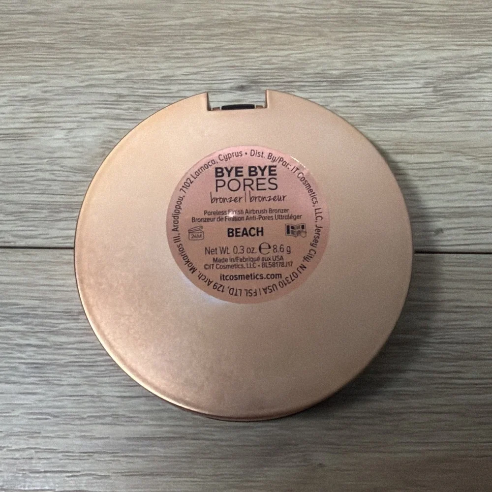 IT Cosmetics Bye Bye Pores Bronzer Beach .3 oz 8.6g Pressed Powder Full Size